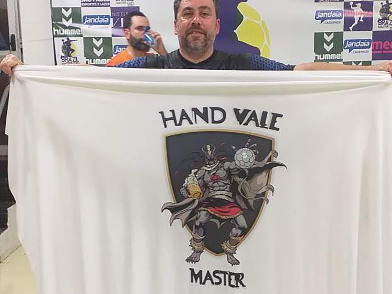 Handvale Master